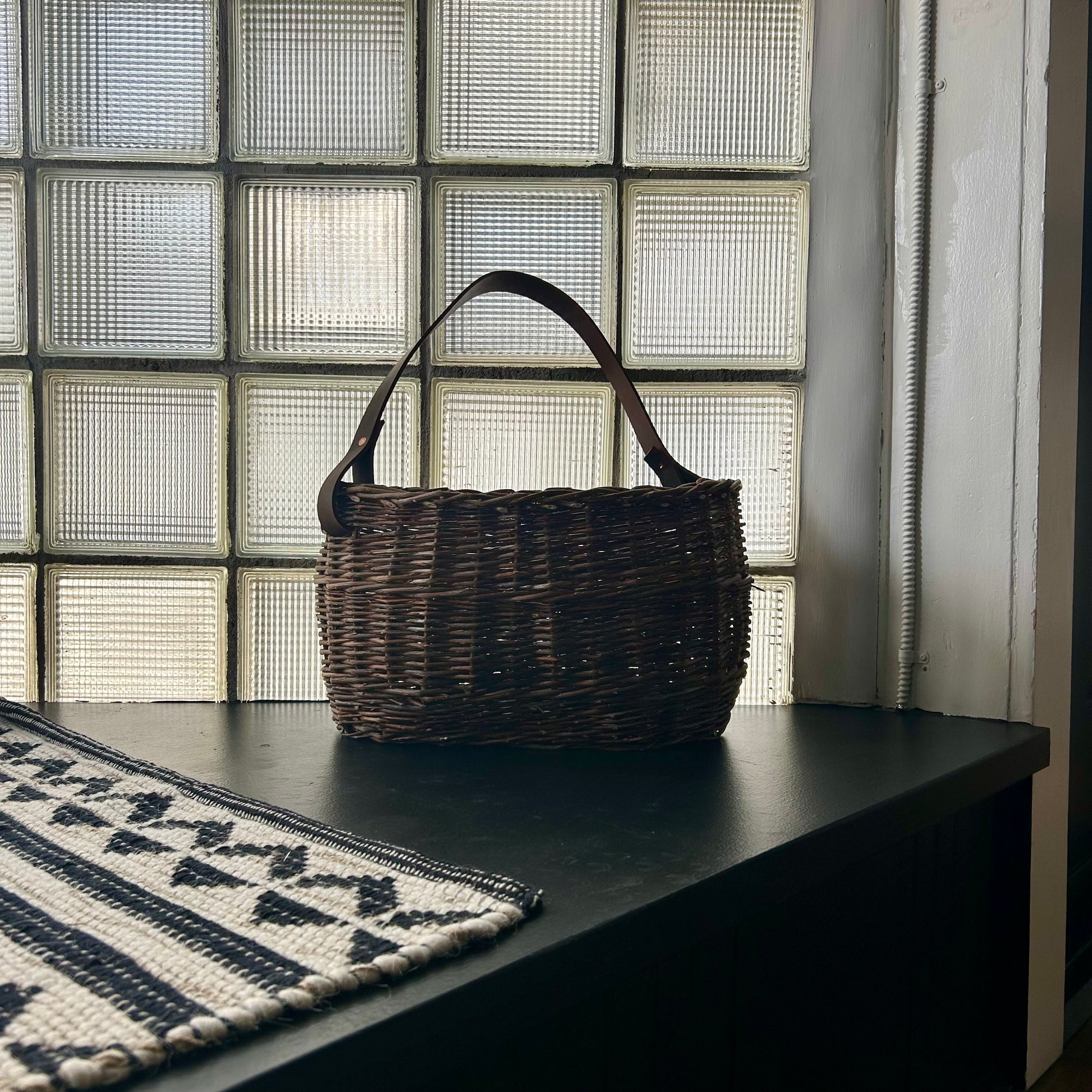 Single Handle Tote